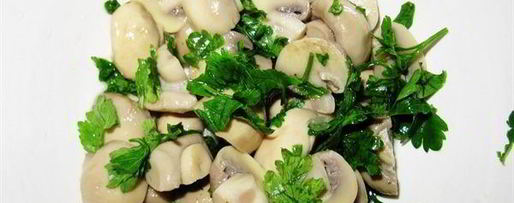 Шаг 2: скумбрии с чеддером и шампиньонами