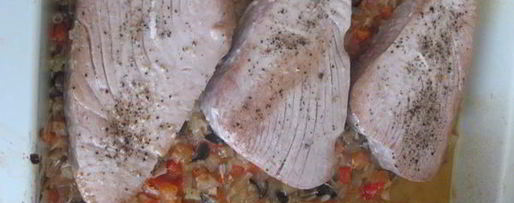 Шаг 9: тунца, запеченного с анчоусами и овощами