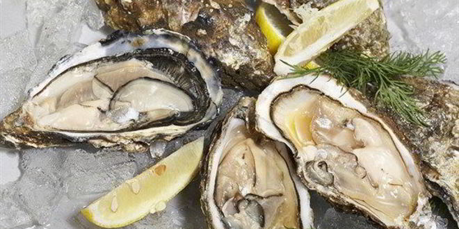 Рецепт устриц с яблочно-перечным соусом