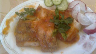 Рецепт Запеченной рыбки под томатно-чесночным соусом