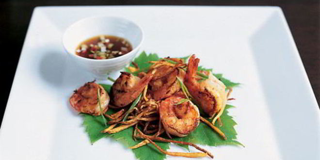 Рецепт жареных креветок с хариссой и имбирем