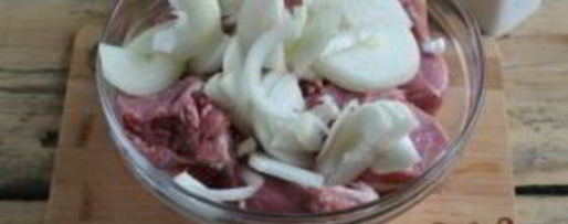 Шаг 2: маринада для шашлыка из свинины с кефиром