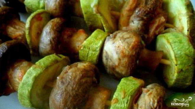 Рецепт Шашлыка из шампиньонов в духовке