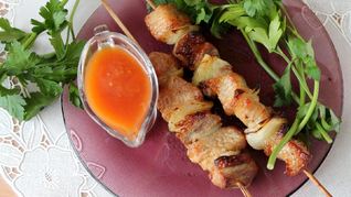 Рецепт Шашлыка из свинины с маринадом из лука и кефира