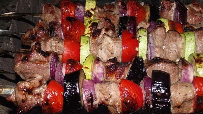 Рецепт Шашлыка из свинины с овощами в луковом маринаде
