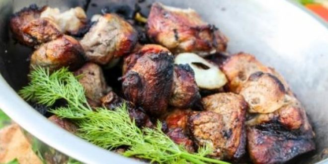 Рецепт шашлыка из свинины с уксусом и луком