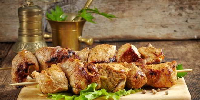 Рецепт шашлыка из свинины в луковом маринаде