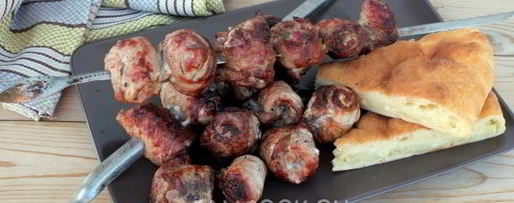 Шаг 10: шашлыка из свинины в виде рулетиков