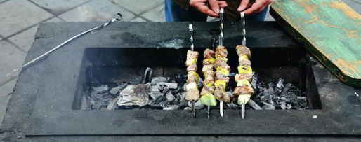 Шаг 4: шашлыка из свиной лопатки с яблоками