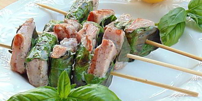 Рецепт средиземноморских шашлычков из тунца с базиликом