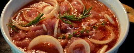 Шаг 2: свиного шашлыка на томатном маринаде