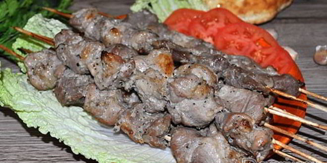 Рецепт свиных шашлыков в духовке