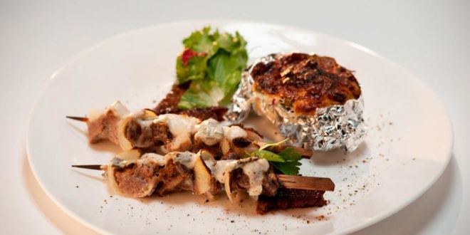 Рецепт цыганский шашлык из четырех видов мяса с черным хлебом