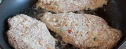 Шаг 4: куриных шницелей с пармезаном