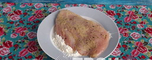 Шаг 3: шницеля из куриной грудки в лимонно-чесночной панировке