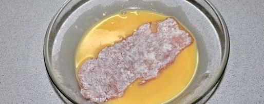 Шаг 3: шницеля из курицы по-милански