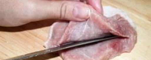 Шаг 1: шницеля с грибами