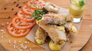 Рецепт Шницеля с сыром в беконе