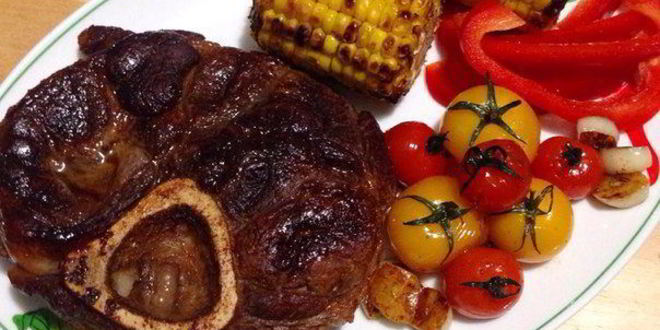Рецепт говяжьего стейка с гарниром из овощей