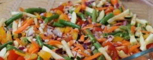 Шаг 4: куриного стейка под овощами и сыром