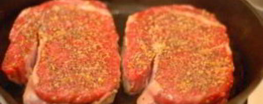 Шаг 1: стейка из телятины на сковороде