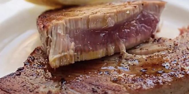 Рецепт стейка из тунца на сковороде