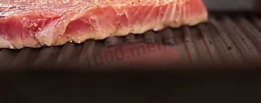 Шаг 5: стейка из тунца на сковороде