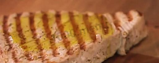 Шаг 6: стейка из тунца на сковороде