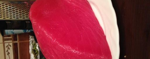 Шаг 2: стейка из тунца с черемшой