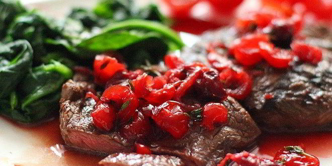 Рецепт стейка из вырезки с вишневым соусом