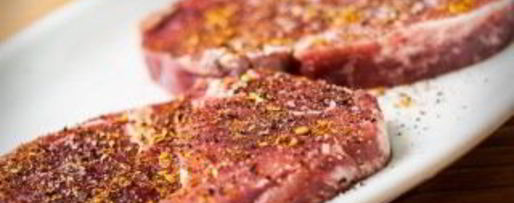 Шаг 2: стейка рибай на сковороде