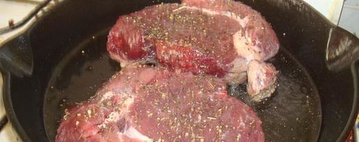 Шаг 3: стейка с салатом микс