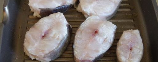 Шаг 3: стейков-гриля из зубатки под сливочным соусом