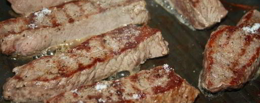 Шаг 2: стейков из мраморной говядины на сковороде-гриль