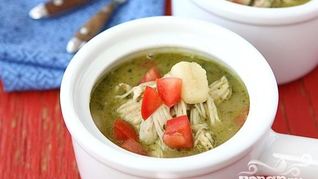 Рецепт Супа с куриными грудками, ньокки и соусом Песто