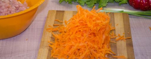 Шаг 2: диетических тефтелей из куриного фарша в духовке с подливкой