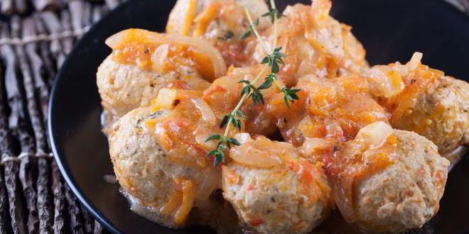 Рецепт куриных тефтелей с капустой