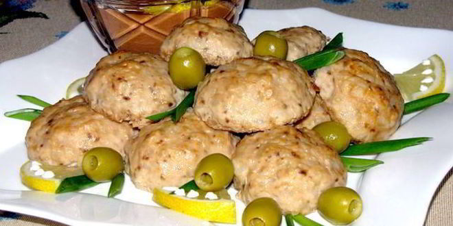 Рецепт легких рыбных тефтелек с остреньким соусом