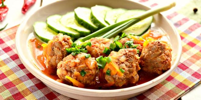 Рецепт мясных тефтелей в томатной заправке
