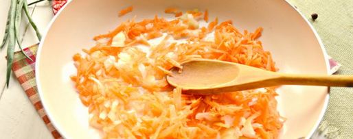 Шаг 1: мясных тефтелей в томатной заправке