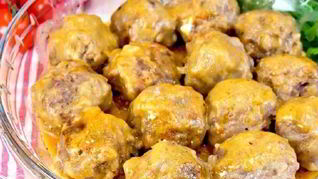 Рецепт Нежных тефтелек в сливочно-томатном соусе