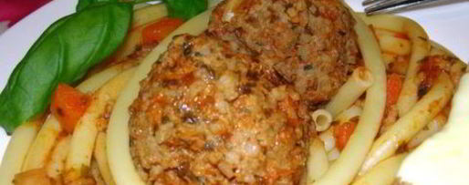 Шаг 2: пасты в соусе балканы и тефтели ежики