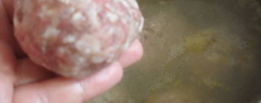 Шаг 1: тефтелей ежики в сметанно-томатном соусе