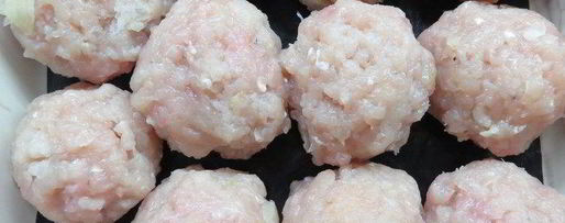 Шаг 2: тефтелей из индейки с моцареллой в томатном соусе