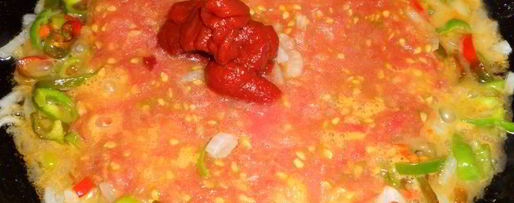 Шаг 3: тефтелей куриных в соусе из томатов и сладкого перца