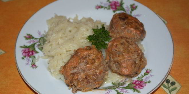 Рецепт тефтелей под соусом