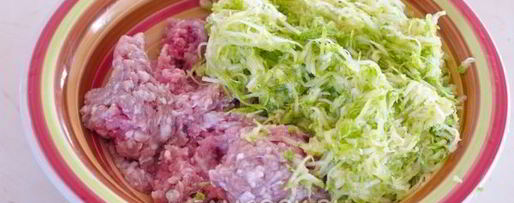 Шаг 5: тефтелей с кабачками