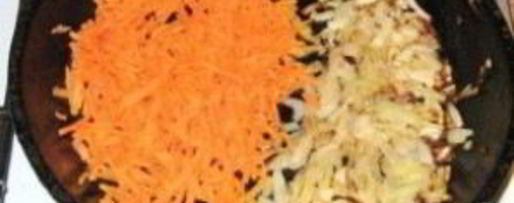 Шаг 1: тефтелей с луком и морковью