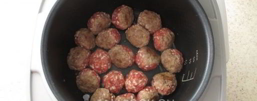 Шаг 8: тефтелей с рисом с подливкой в мультиварке