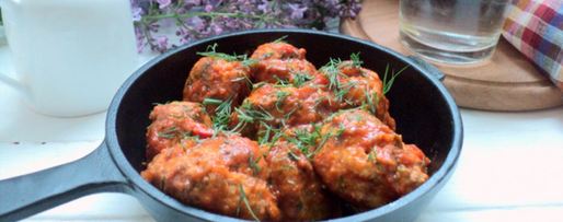 Шаг 7: тефтелей в остром томатном соусе